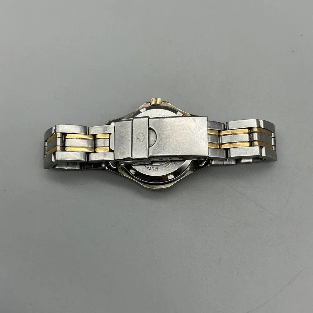 Wenger S.A.K. Design Womens Watch 29mm Two Tone Date Swiss New Battery 6